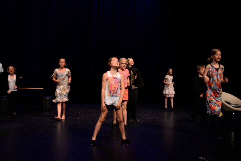 ../Images/Musical Nanny de Vries 121.jpg